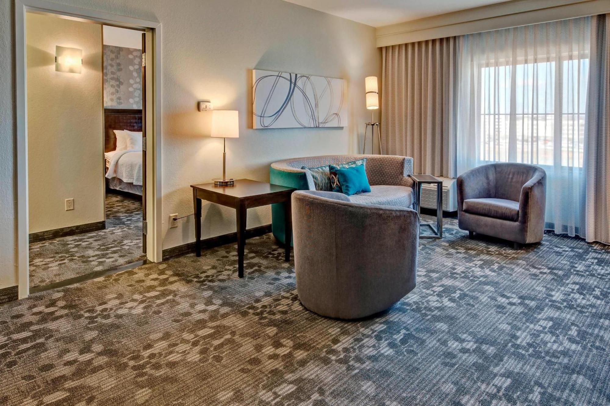 Courtyard By Marriott Midland Hotell Exteriör bild